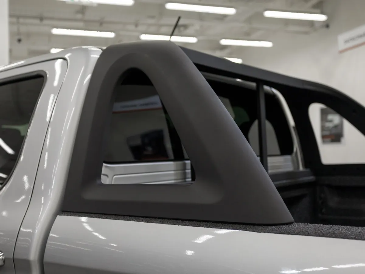 Sollers ST8 2.0G 8AT AWD (224 л.с.) Premium Серебристый в АВИЛОН. Слайд №14