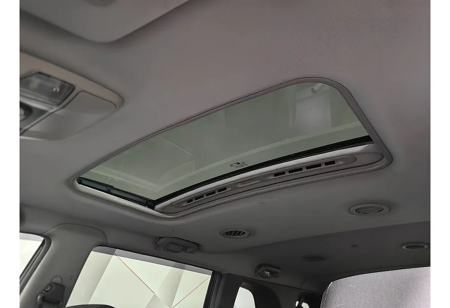 SsangYong Stavic 2.0 D T-tronic 4WD (149 л.с.) Comfort Красный в АВИЛОН. Слайд №22