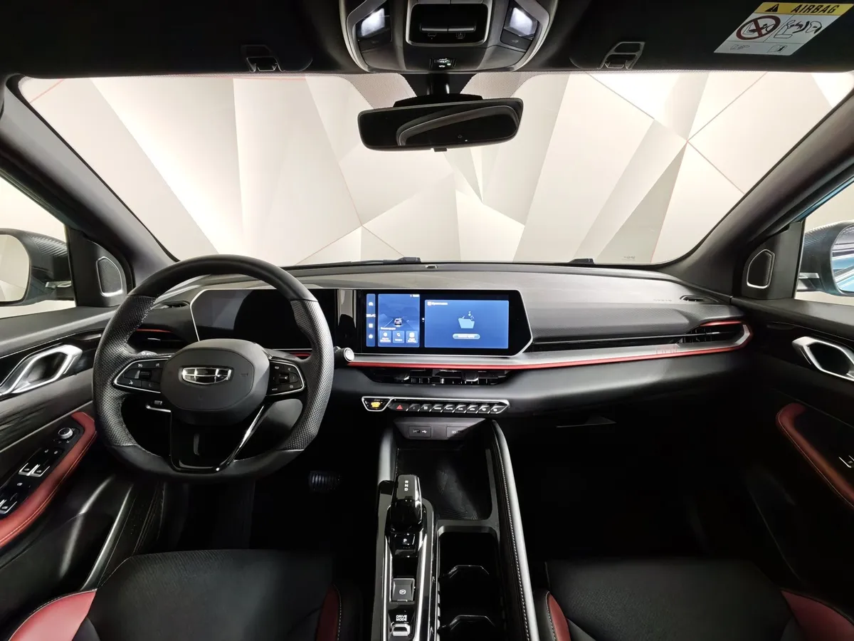 Geely Coolray 1.5T 7DCT 2WD (150 л.с.) Luxury Синий в АВИЛОН. Слайд №13