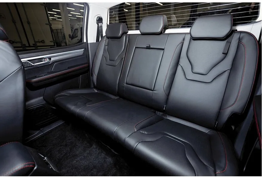 Sollers ST8 2.4G 6MT AWD (204 л.с.) Luxe Серебристый в АВИЛОН. Слайд №5