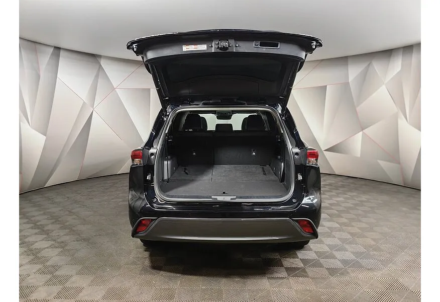 АВИЛОН - Toyota Highlander 3.5T AT 4WD (249 л.с.) Luxe Safety Черный - slide 18