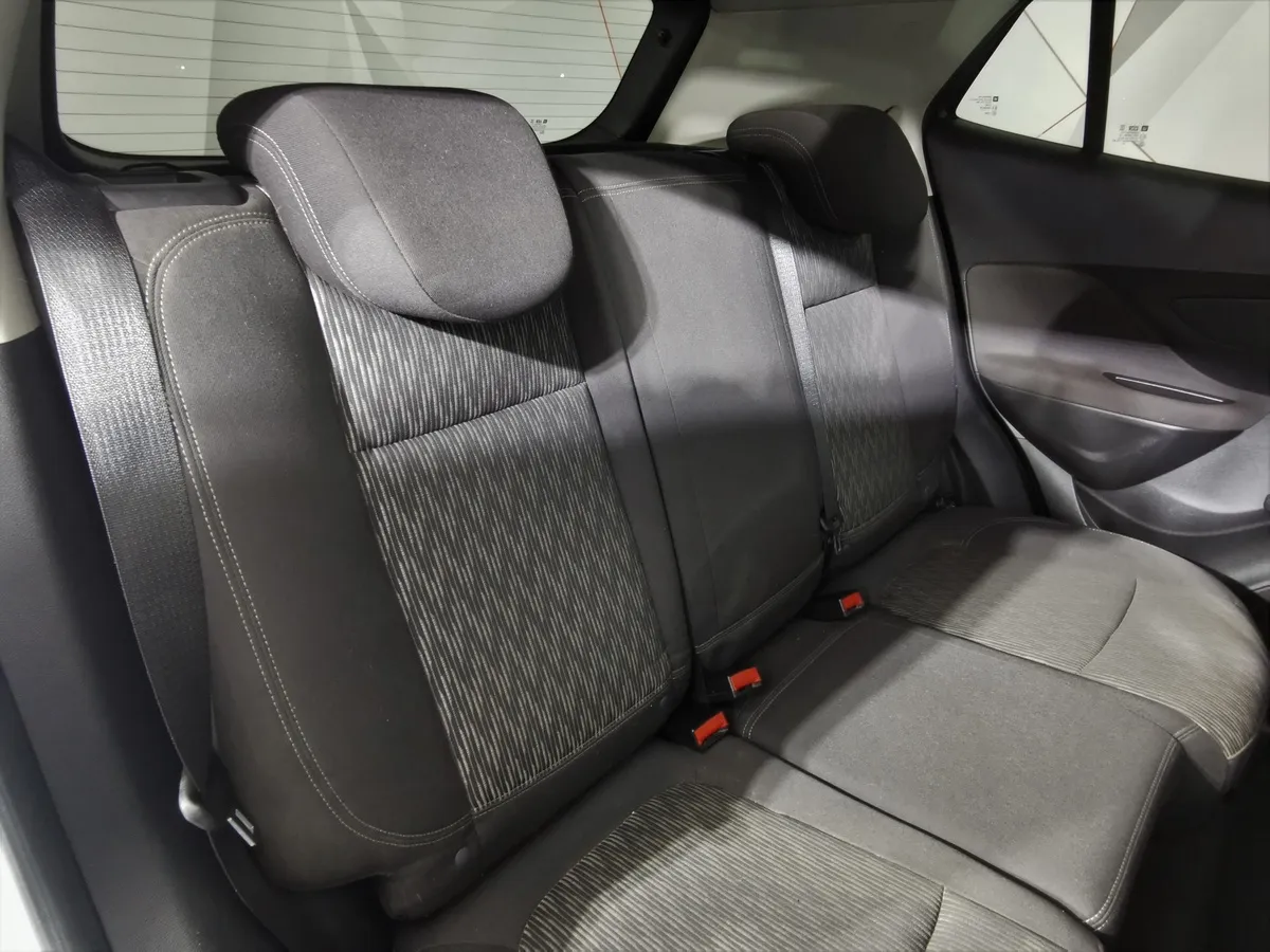 Opel Mokka 1.8 MT (140 л.с.) Белый в АВИЛОН. Слайд №15