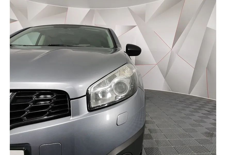 Nissan Qashqai 1.6 MT FWD (114 л.с.) Серый в АВИЛОН. Слайд №10