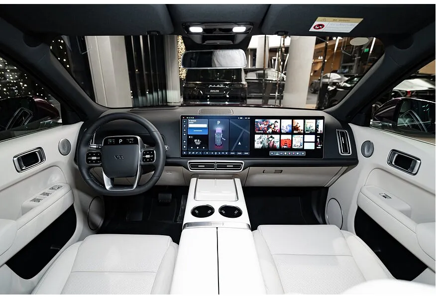 Li Auto L9 1.5 AT 4WD (449 л.с.) Ultra Черный в АВИЛОН. Слайд №11