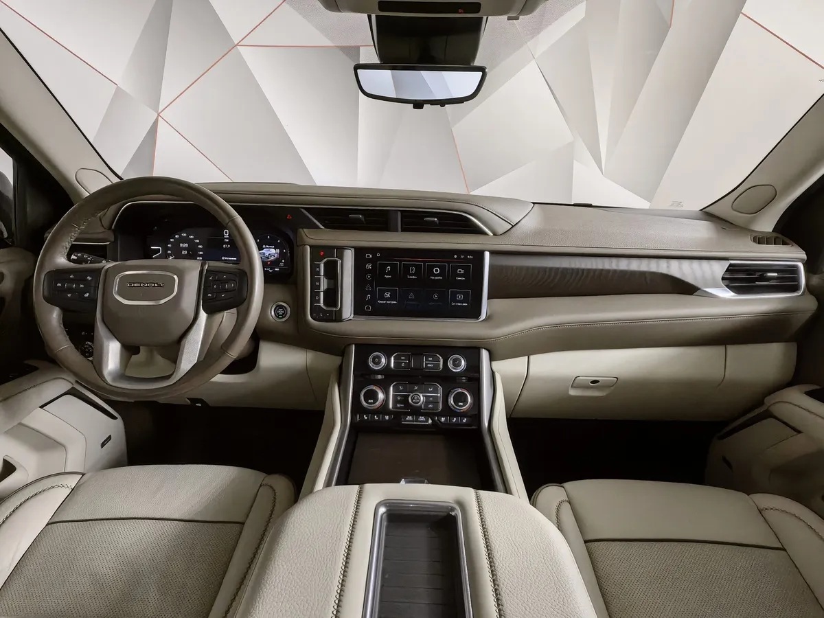 GMC Yukon 6.2 AT 4WD (420 л.с.) Черный в АВИЛОН. Слайд №14