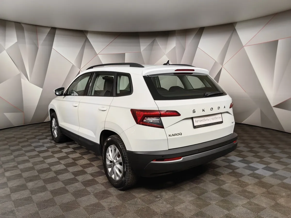Skoda Karoq 1.4 AMT AWD (150 л.с.) Ambition Белый в АВИЛОН. Слайд №4