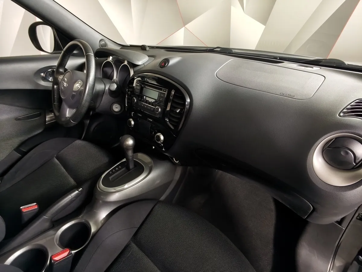 Nissan Juke 1.6 CVT (117 л.с.) Серый в АВИЛОН. Слайд №13