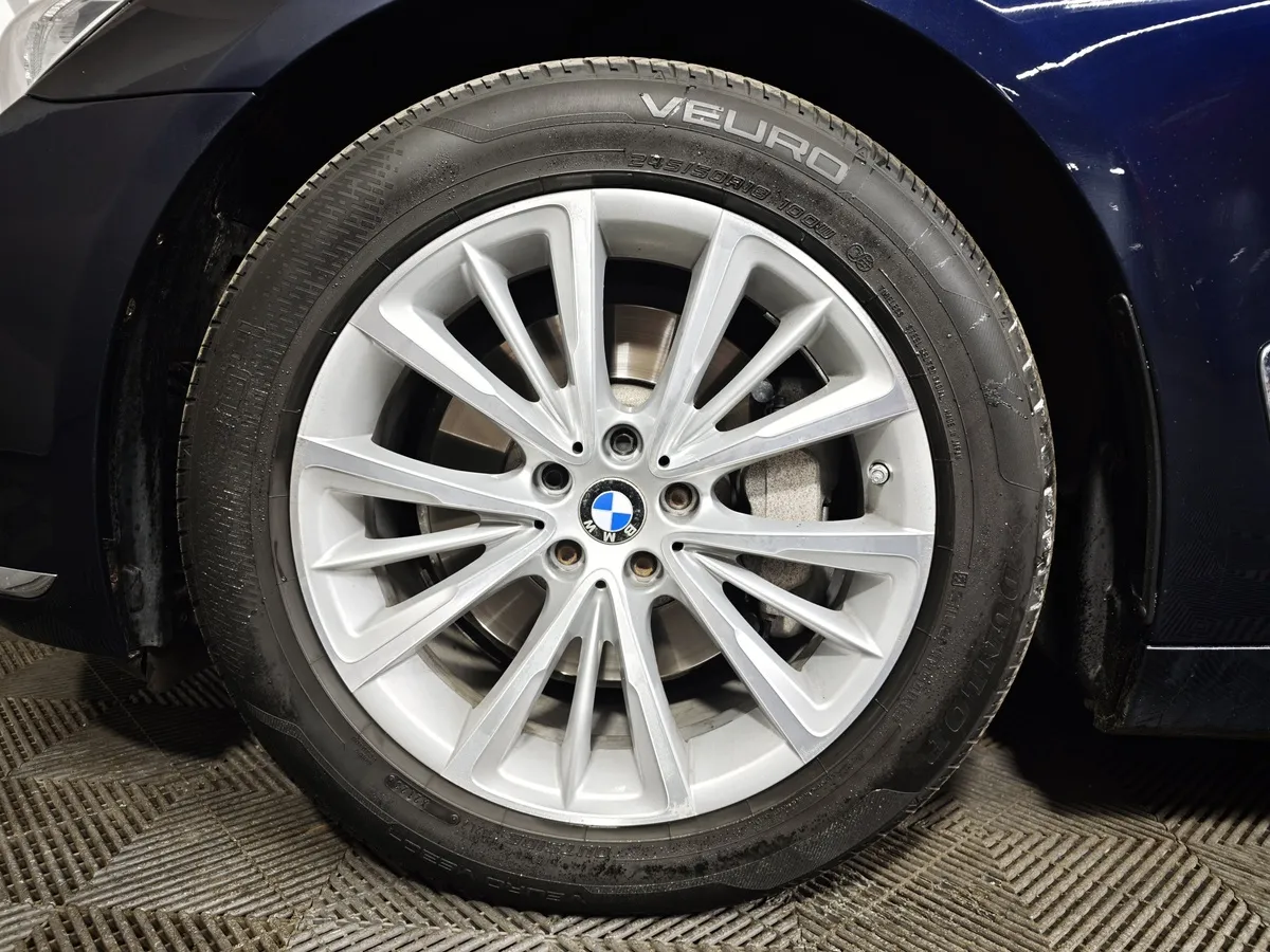 BMW 7 серия 730Ld xDrive AT (249 л.с.) Синий в АВИЛОН. Слайд №7