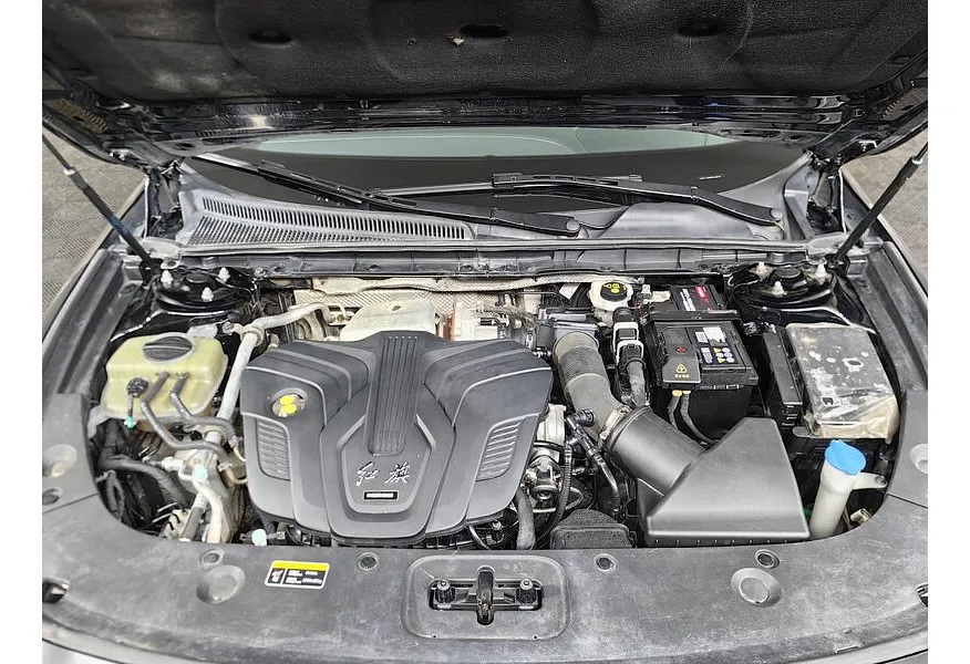 Hongqi H5 2.0 AT (218 л.с.) Basic Черный в АВИЛОН. Слайд №11