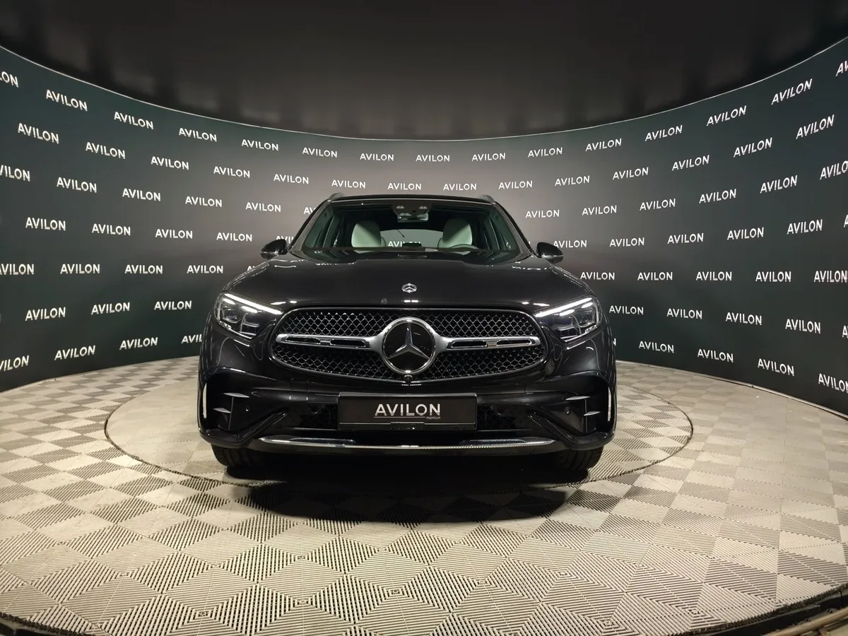 Mercedes-Benz GLC 300 4MATIC 9G-TRONIC (258 л.с.) Черный в АВИЛОН. Слайд №5