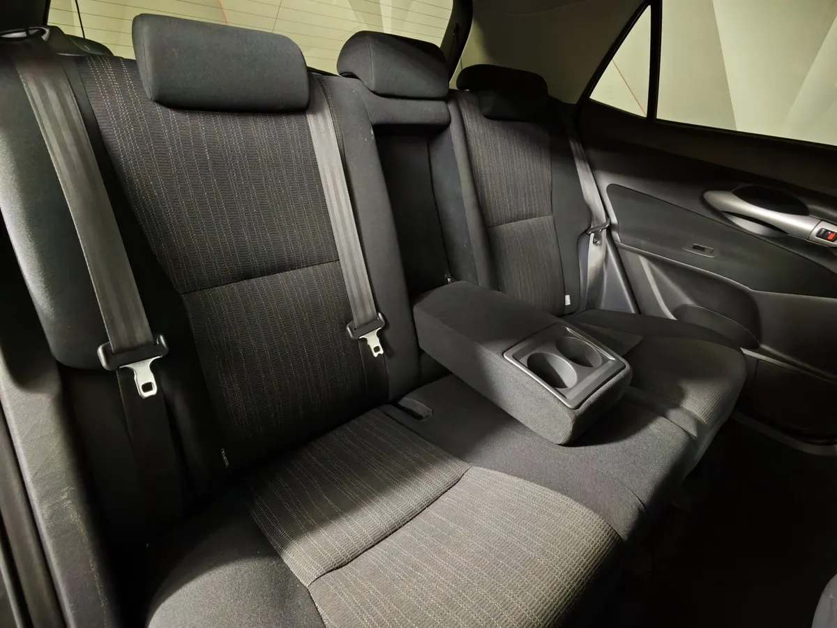 Toyota Auris 1.6 MMT (124 л.с.) Серый в АВИЛОН. Слайд №16