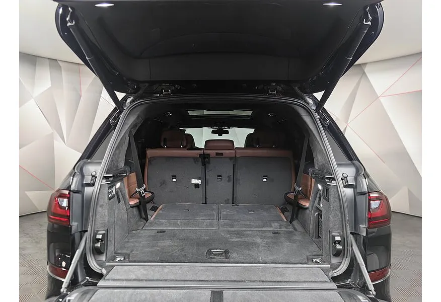 АВИЛОН - BMW X7 xDrive30d Steptronic (249 л.с.) Черный - slide 14