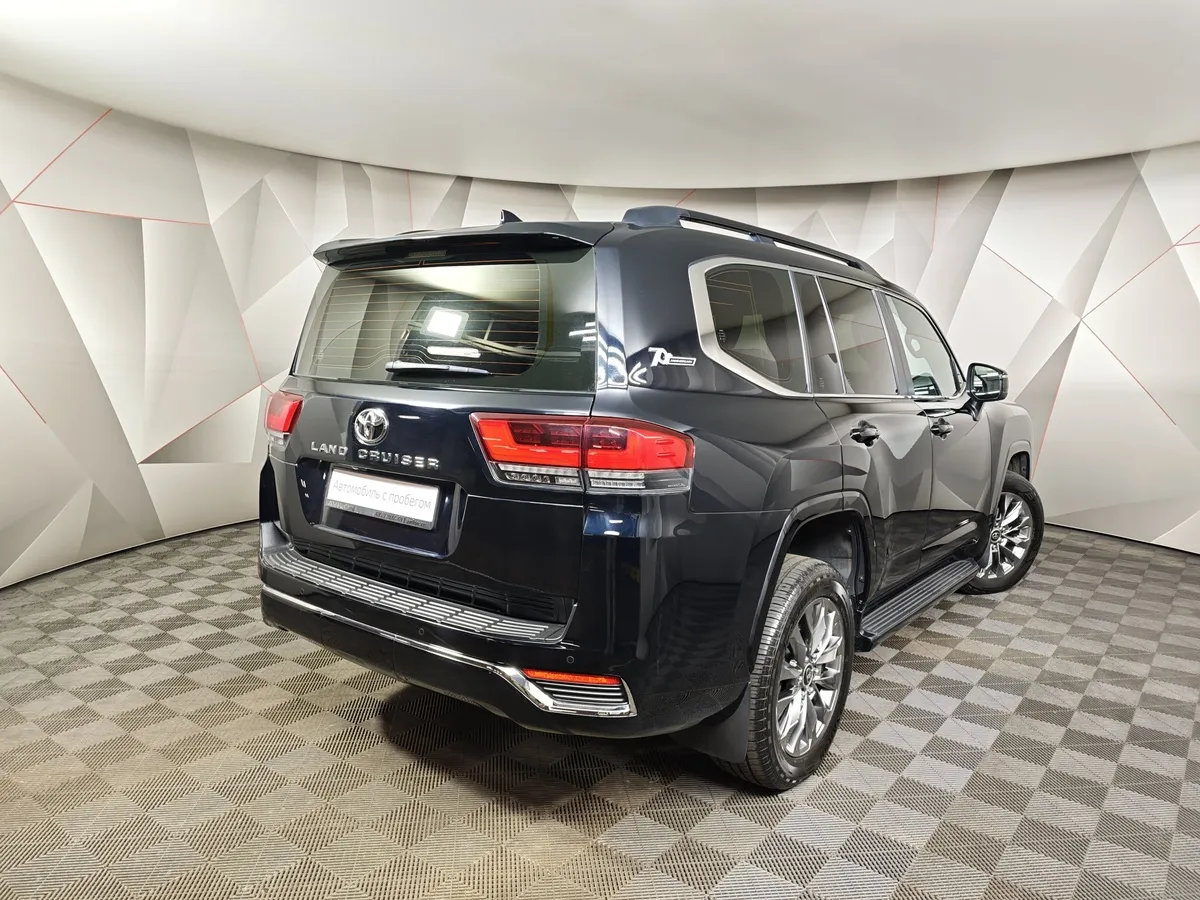 Toyota Land Cruiser 3.4 V6 AT 4WD (299 л.с.) 70th Anniversary Черный в АВИЛОН. Слайд №2