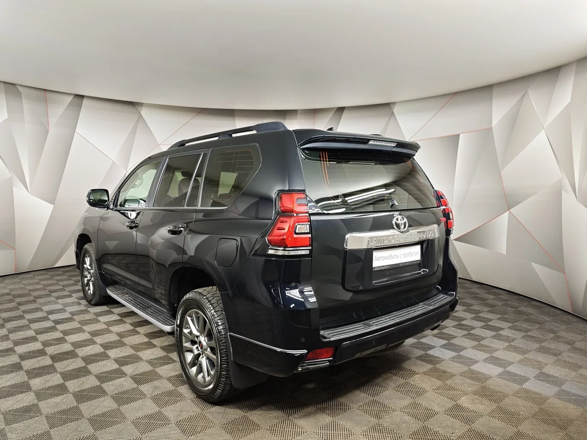 Toyota Land Cruiser Prado 4.0 AT AWD (249 л.с.) Черный в АВИЛОН. Слайд №4