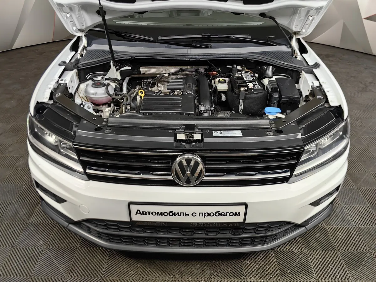 Volkswagen Tiguan 1.4 TSI BlueMotion DSG (150 л.с.) Белый в АВИЛОН. Слайд №11