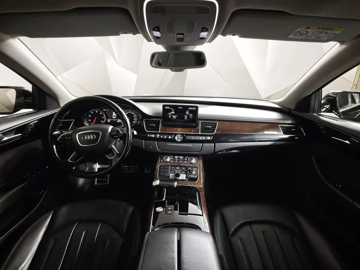 Audi A8 3.0 TFSI L tiptronic quattro (310 л.с.) Черный в АВИЛОН. Слайд №12