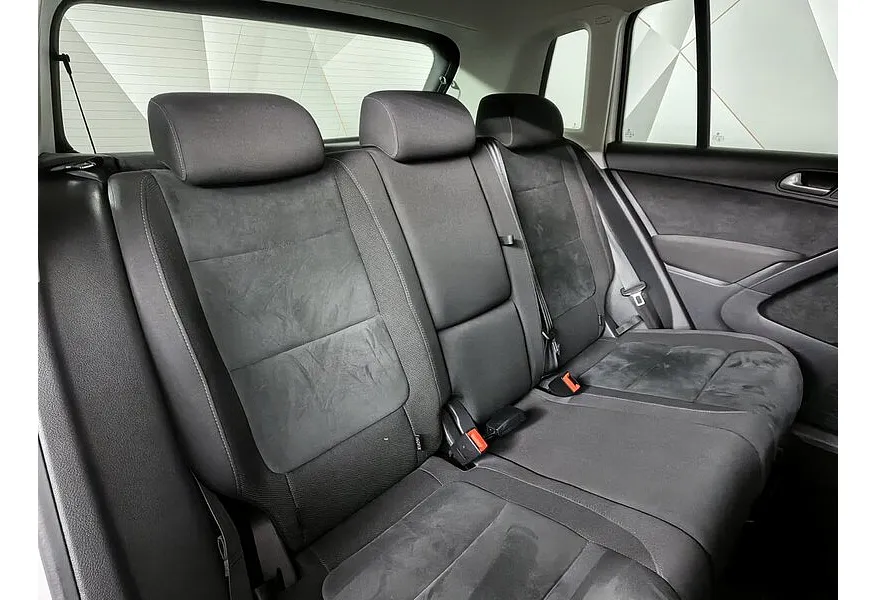 АВИЛОН - Volkswagen Tiguan 1.4 TSI BlueMotion DSG (150 л.с.) Sport & Style Белый - slide 5
