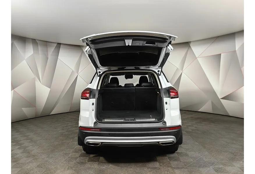 Geely Atlas Pro 1.5T AT FWD (150 л.с.) Luxury Белый в АВИЛОН. Слайд №11