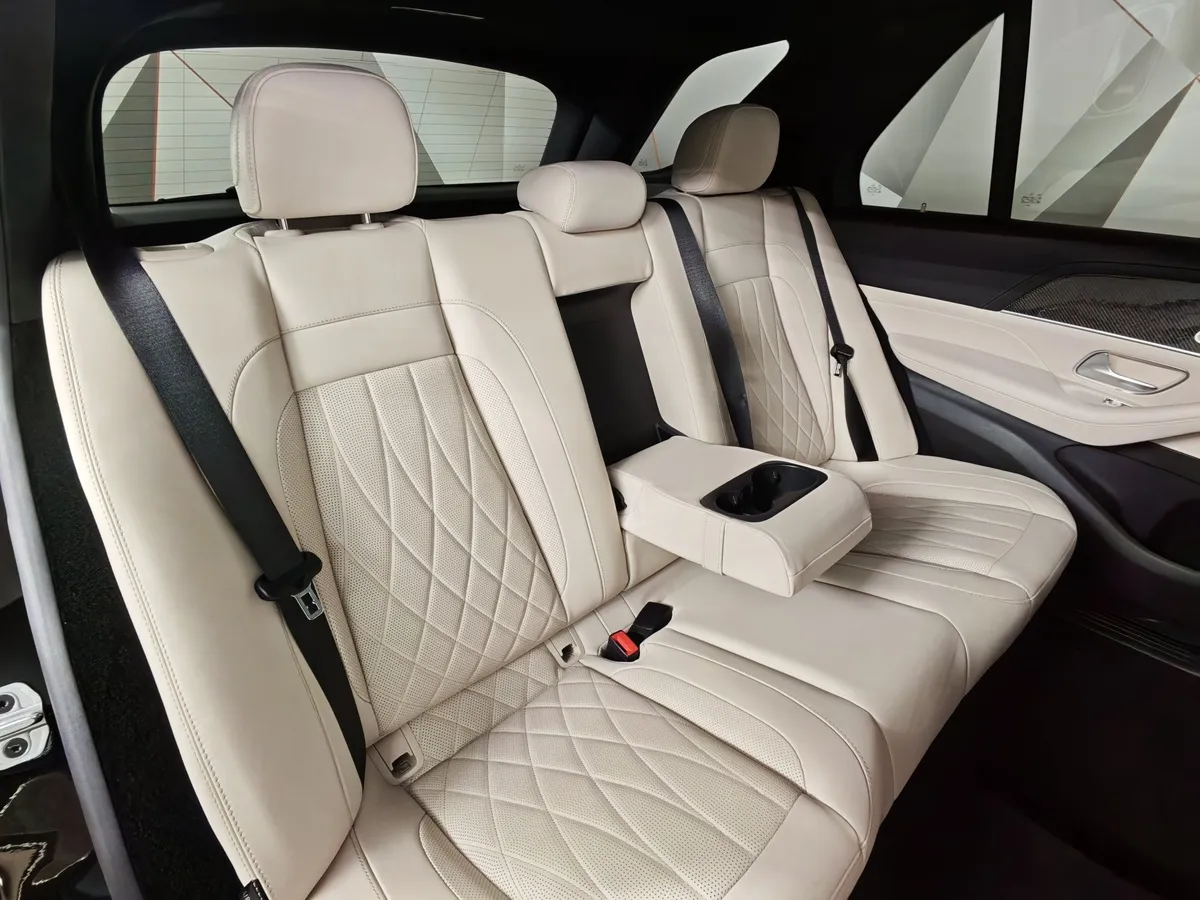 Mercedes-Benz GLE 63 S 9G 4MATIC+ (612 л.с.) Черный в АВИЛОН. Слайд №16