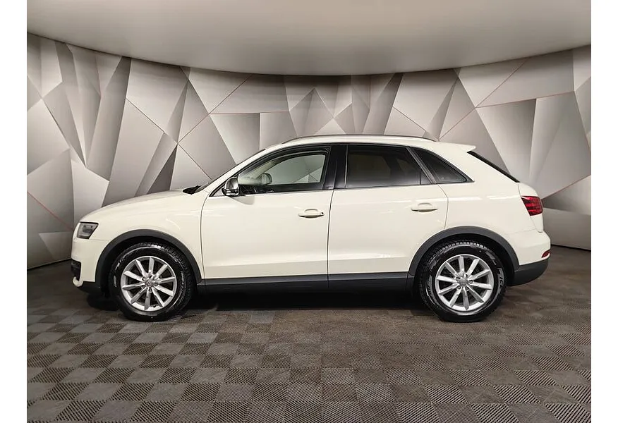 Audi Q3 2.0 TFSI quattro S tronic (170 л.с.) Белый в АВИЛОН. Слайд №5