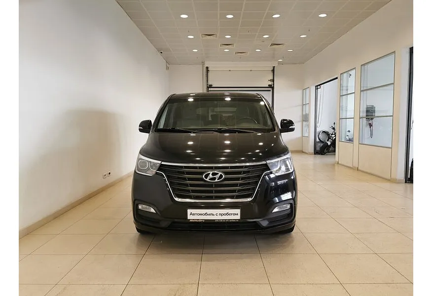 Hyundai H-1 2.4 AT (173 л.с.) Comfort Черный в АВИЛОН. Слайд №7
