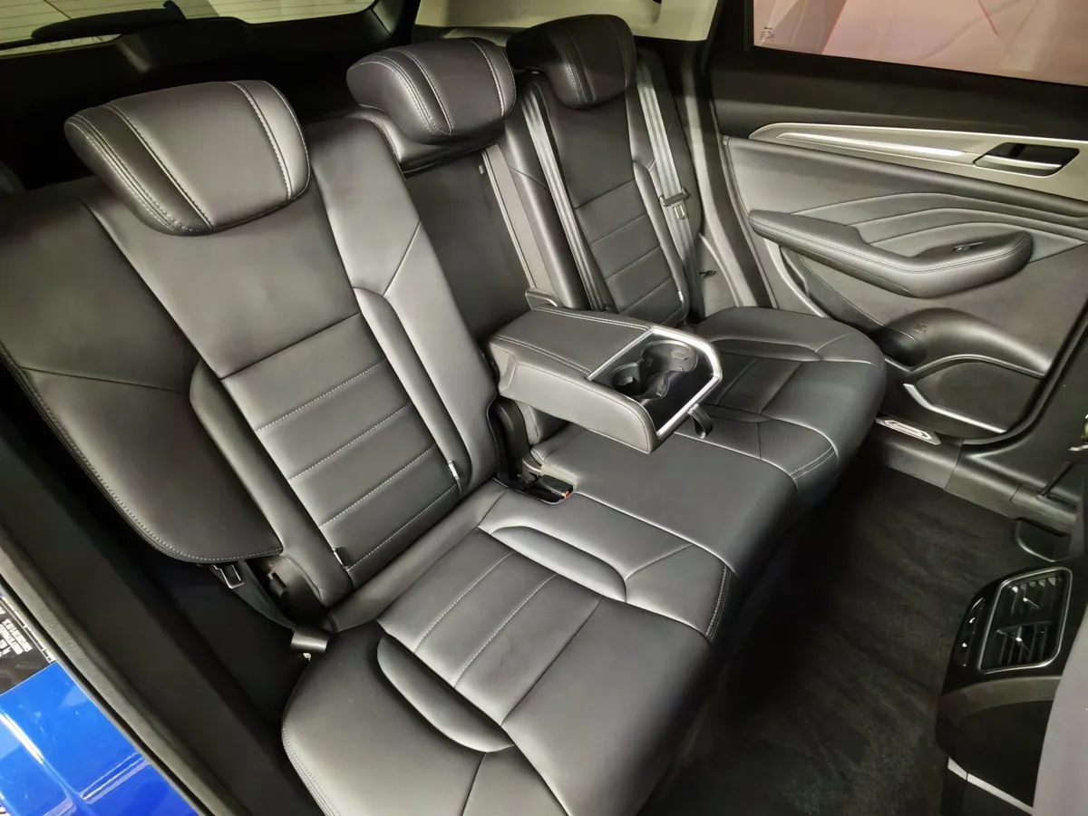 Haval F7 2.0T AWD 7DCT (190 л.с.) Tech Plus Синий в АВИЛОН. Слайд №16