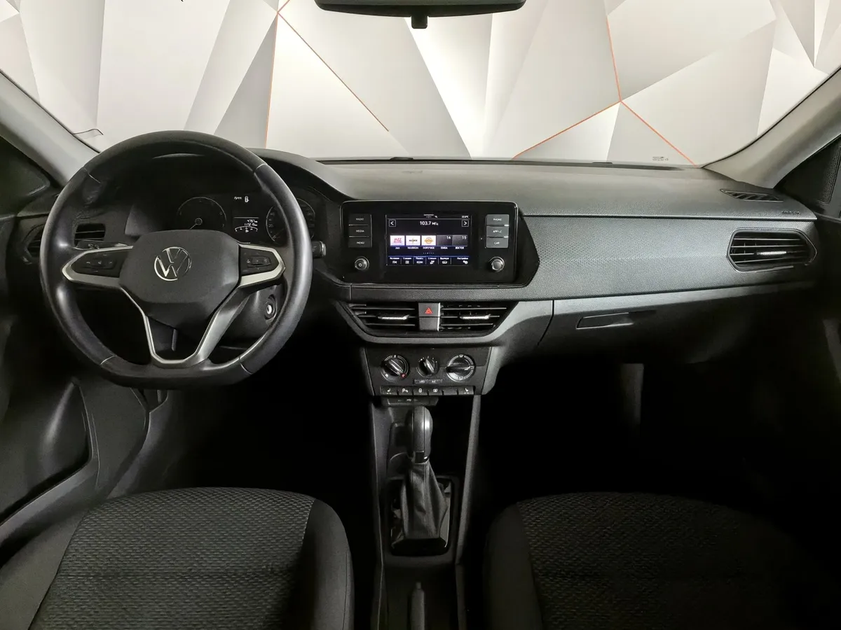 Volkswagen Polo 1.6 MPI AT (110 л.с.) Respect Белый в АВИЛОН. Слайд №13