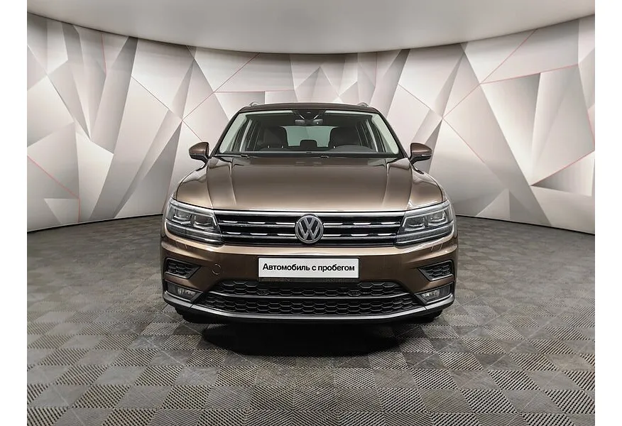 Volkswagen Tiguan 1.4 TSI 4Motion DSG (150 л.с.) Connect Коричневый в АВИЛОН. Слайд №7