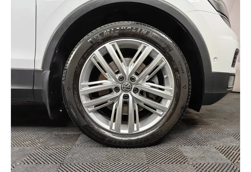 АВИЛОН - Volkswagen Tiguan 2.0 TSI 4Motion DSG (220 л.с.) Sportline Белый - slide 21