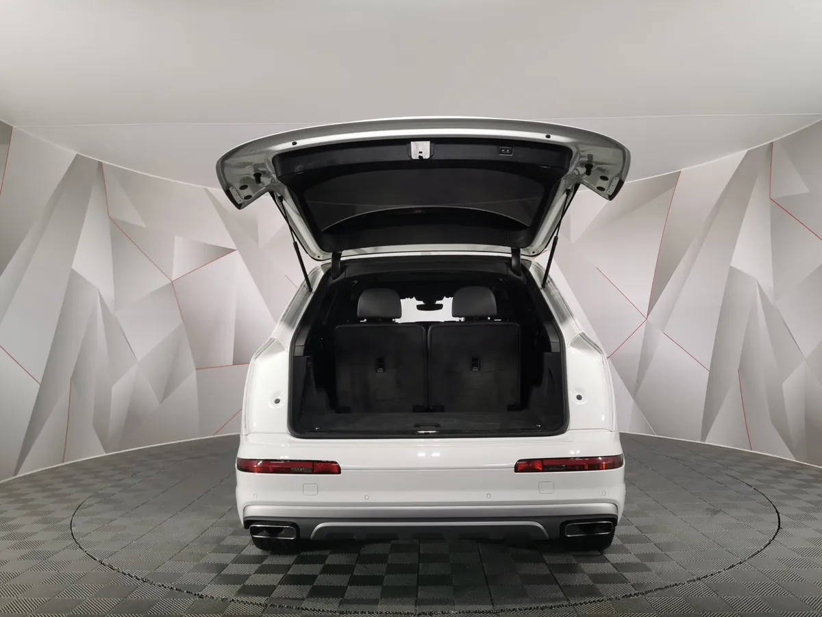 Audi Q7 3.0 TDI Tiptronic quattro (249 л.с.) Белый в АВИЛОН. Слайд №11