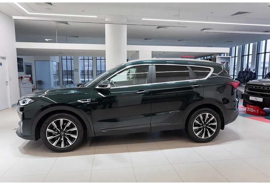 JETOUR X70 Plus 1.6 DCT (190 л.с.) Luxury Зеленый в АВИЛОН. Слайд №3