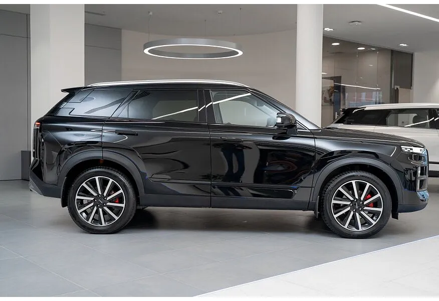 LIVE. Слайд №2