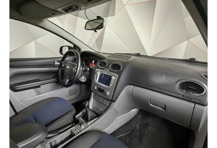 Ford Focus 1.8 MT (125 л.с.) Ghia Серый в АВИЛОН. Слайд №11