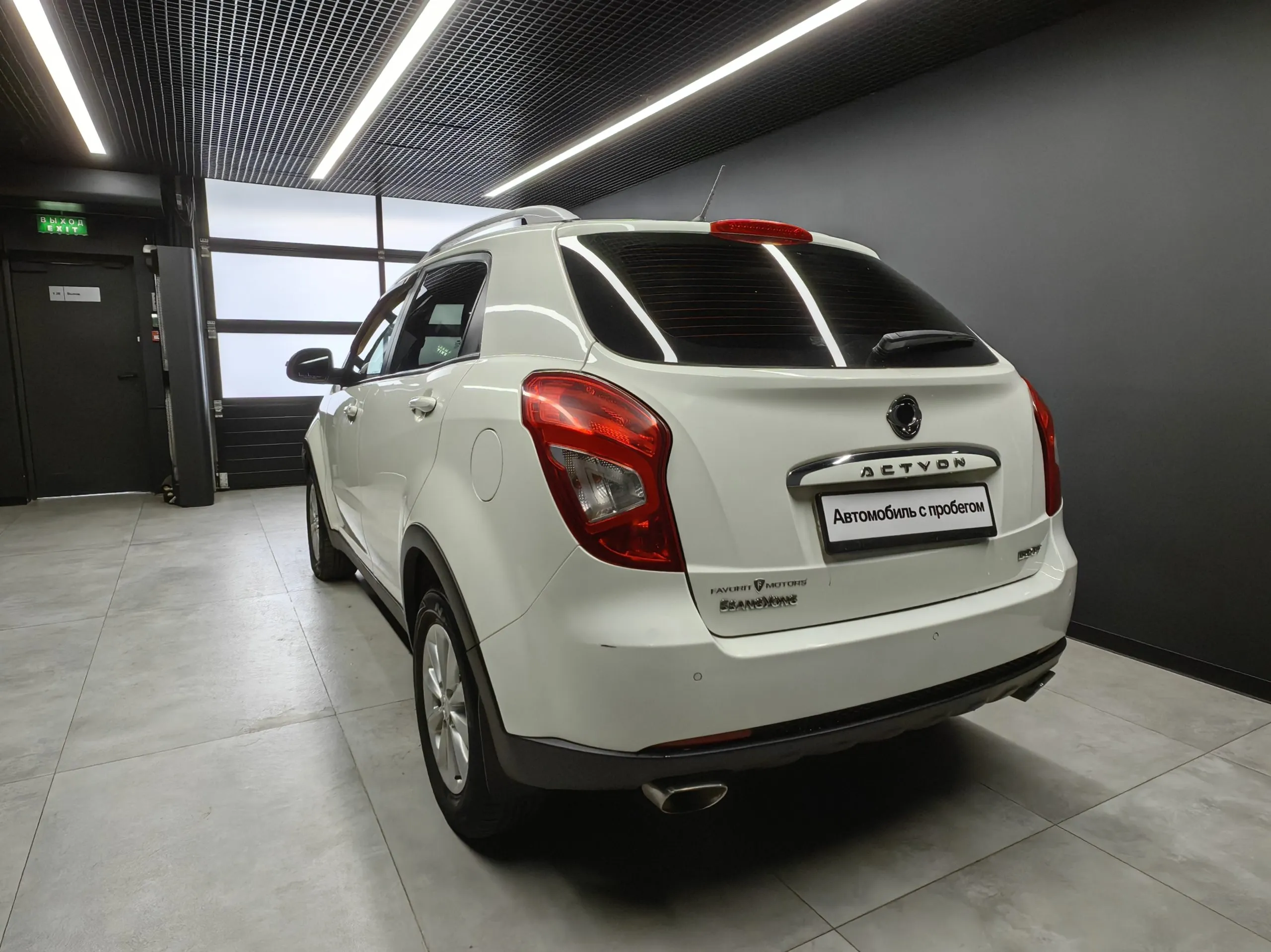 SsangYong Actyon 2.0 AT (149 л.с.) Белый в Москве № ТИ-UY41235. Купить  SsangYong Actyon II Автомат Бензиновый с пробегом 128037 км. Цена 1276155