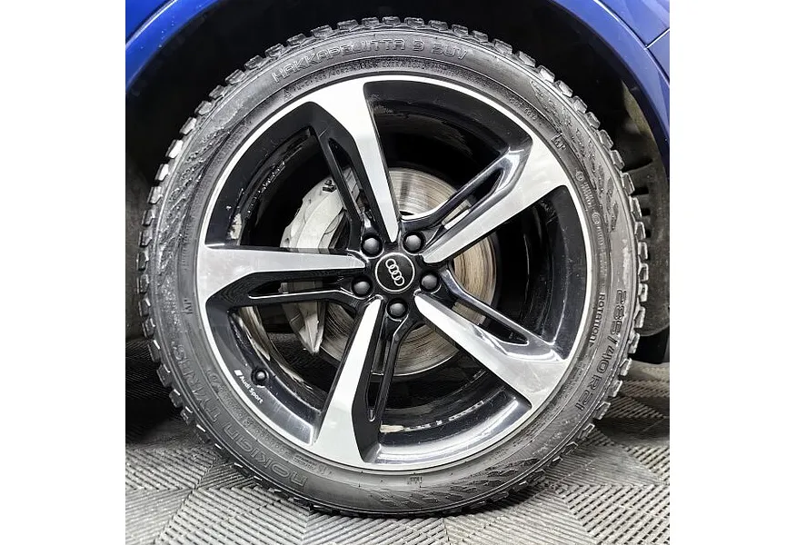 Audi Q7 3.0 TDI Tiptronic quattro (249 л.с.) Синий в АВИЛОН. Слайд №9