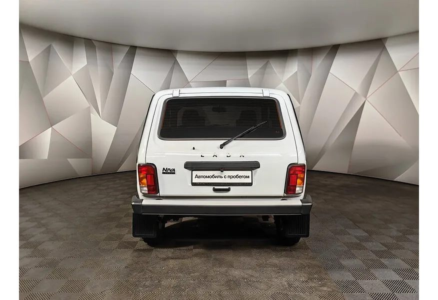 ВАЗ (Lada) 4x4 1.7 MT 8 кл. (Евро-4) (83 л.с.) Белый в АВИЛОН. Слайд №5