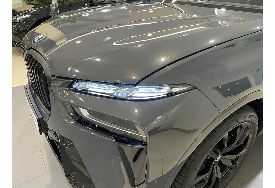 BMW X7 xDrive40d Steptronic (340 л.с.) Серый в АВИЛОН. Слайд №12
