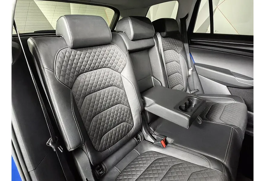 Skoda Kodiaq 2.0 TSI DSG 4X4 (180 л.с.) Синий в АВИЛОН. Слайд №17