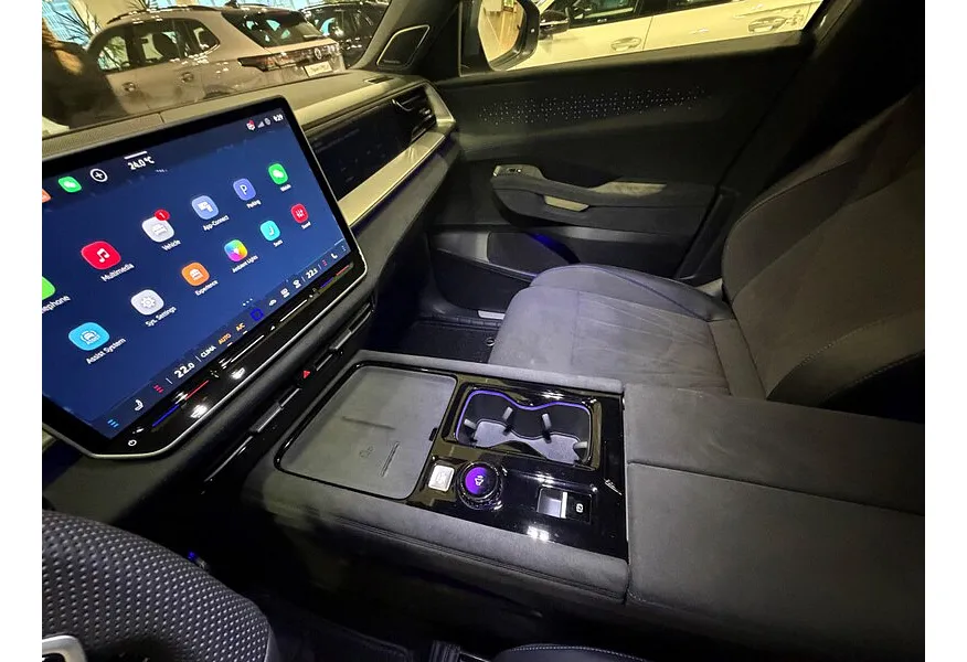 Volkswagen Teramont PRO 2.0 TSI 7DSG 4Motion (272 л.с.) Summit Edition Серый в АВИЛОН. Слайд №10