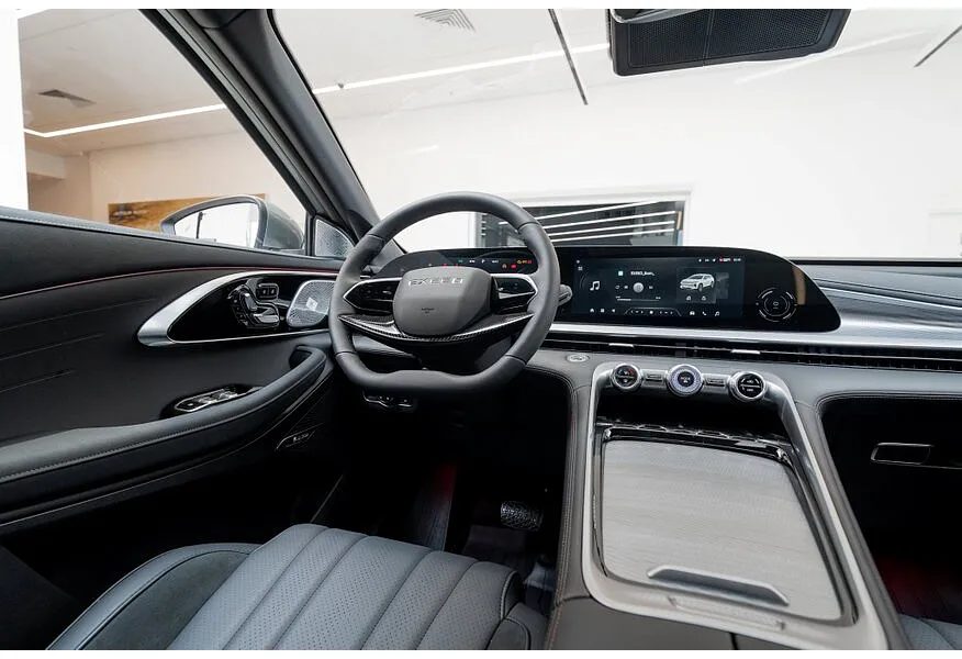 EXEED TXL 1.6 DCT AWD (194 л.с.) Prestige IOV Зеленый в АВИЛОН. Слайд №2