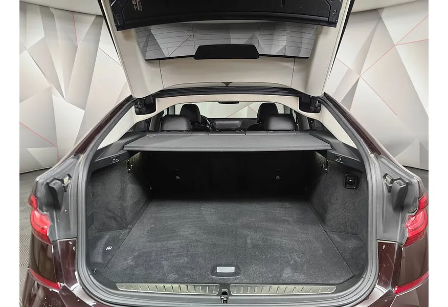 LIVE. Слайд №15