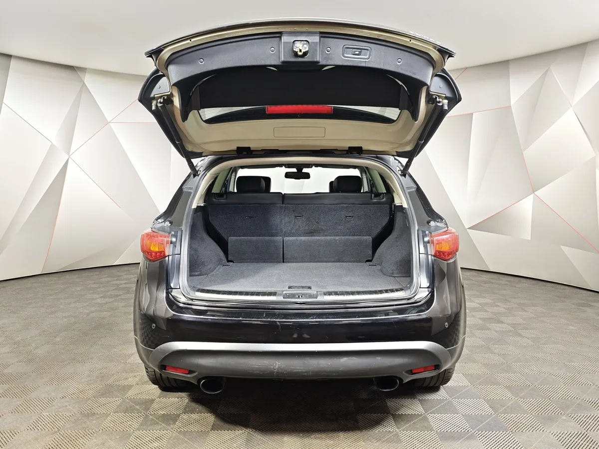 Infiniti FX-Series FX30 D AT AWD (238 л.с.) Черный в АВИЛОН. Слайд №12