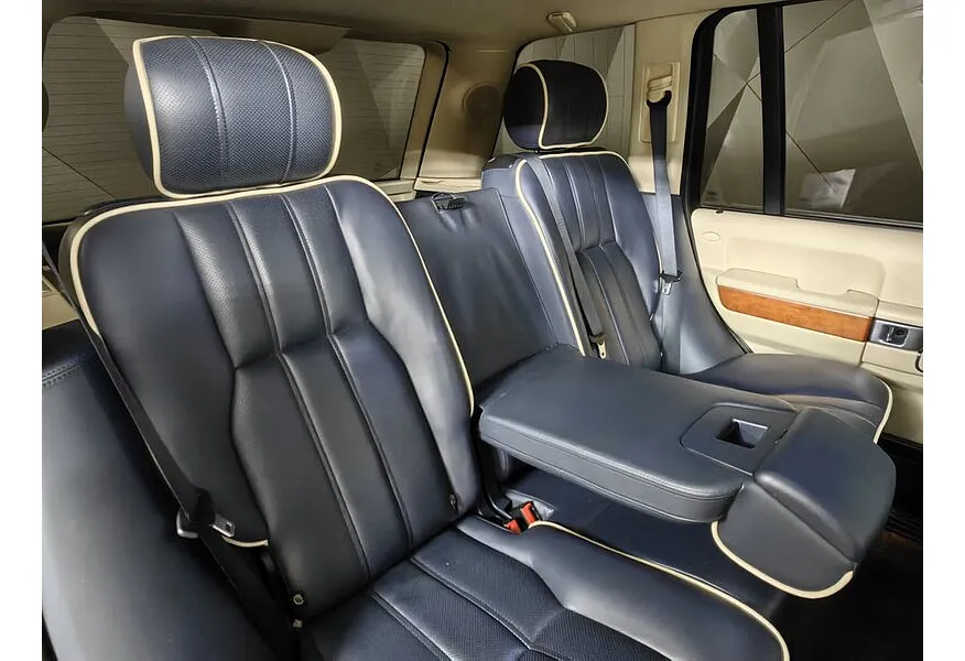 Land Rover Range Rover 3.6 TD AT (271 л.с.) Серебристый в АВИЛОН. Слайд №15