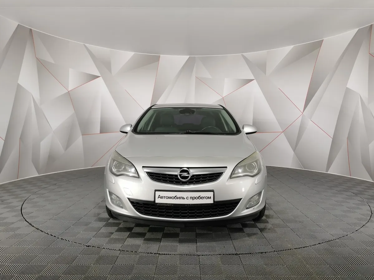 Opel Astra 1.6 AT (115 л.с.) Серебристый в АВИЛОН. Слайд №7