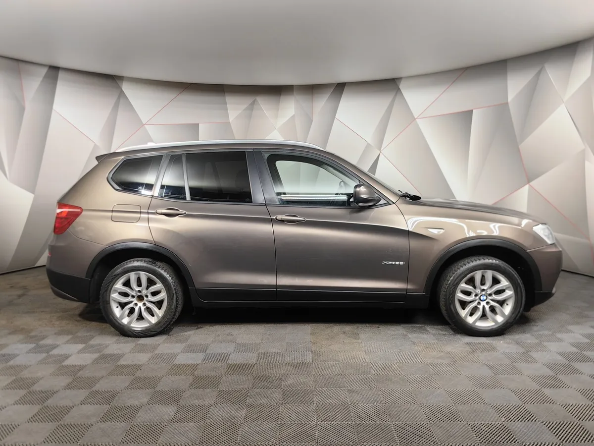 BMW X3 xDrive28i AT (245 л.с.) Коричневый в АВИЛОН. Слайд №6