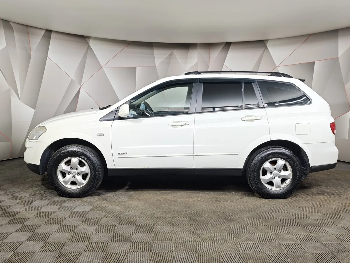 SsangYong Kyron 2.3 E-Tronic 4WD (150 л.с.) Белый в АВИЛОН. Слайд №5