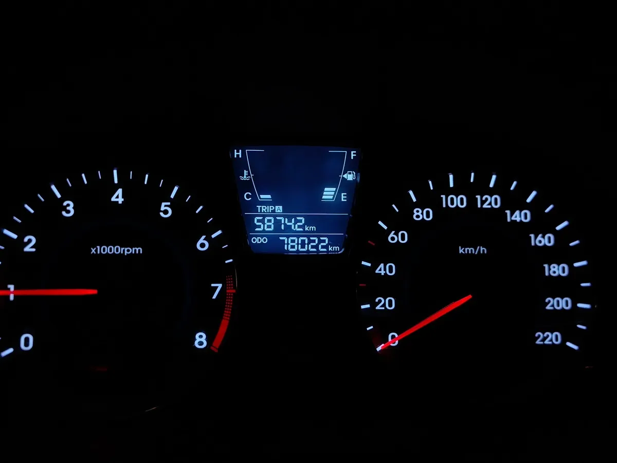 Hyundai Solaris 1.4 MT (107 л.с.) Active Черный в АВИЛОН. Слайд №18