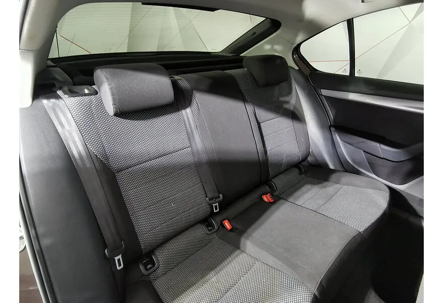 Skoda Octavia 1.4 TSI MT (140 л.с.) Коричневый в АВИЛОН. Слайд №16