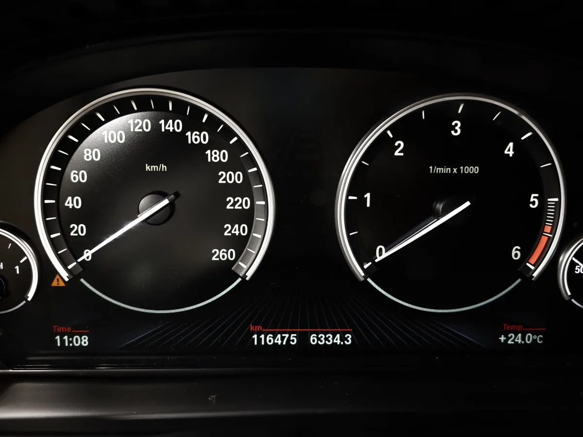 BMW X6 xDrive30d Steptroniс (249 л.с.) Красный в АВИЛОН. Слайд №13