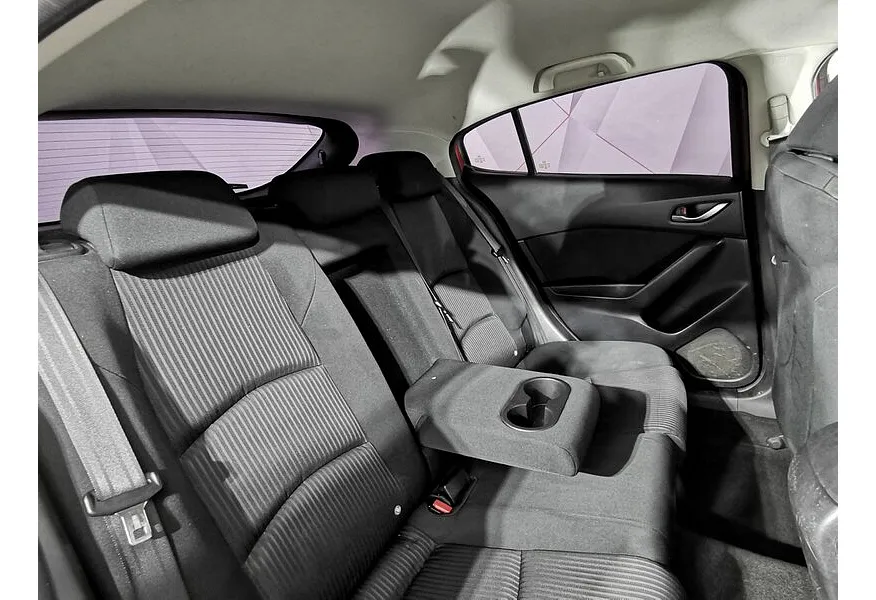 Mazda 3 1.6 MT (104 л.с.) Красный в АВИЛОН. Слайд №16 Mazda 3 1.6 MT (104 л.с.) Красный в АВИЛОН. Слайд №16